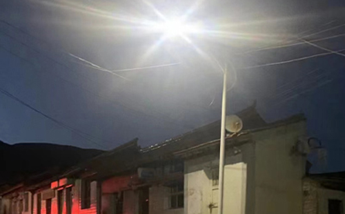 农村院子里最适合的景泰太阳能路灯亮度与安装要点