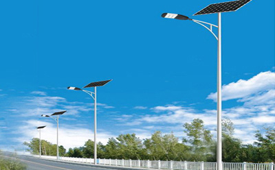 农村道路装景泰太阳能路灯选多大瓦数实测 农村道路装景泰太阳能路灯选多大瓦数实测